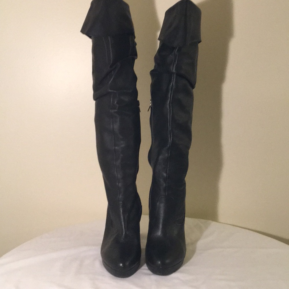 Jessica Simpson Tulip Black Leather Knee Boots